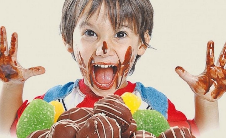 Сладости в жизни ребенка – не только моменты радости.