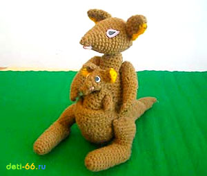 Кенгуру с кенгуренком