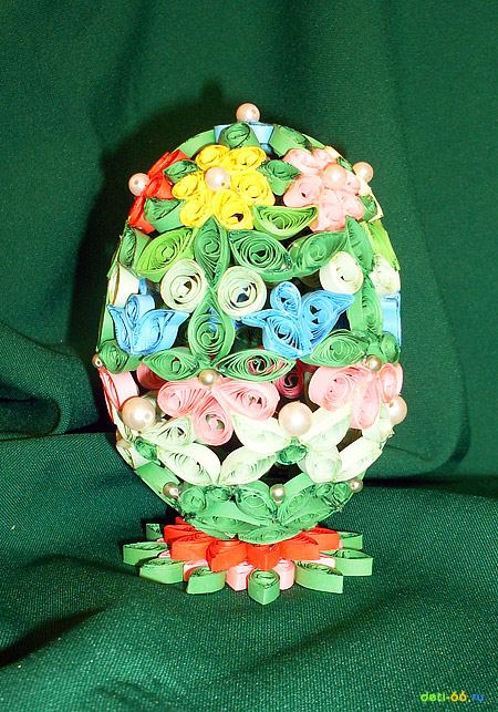 «Пасхальное яйцо» в технике квиллинг