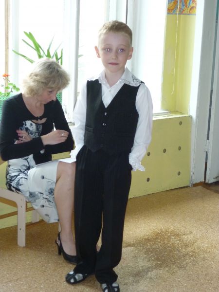 «Илья рядом с мамочкой волновался...»