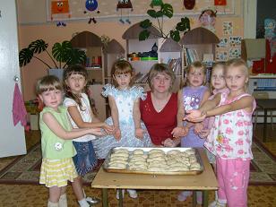 4. «Маленькие хозяюшки»