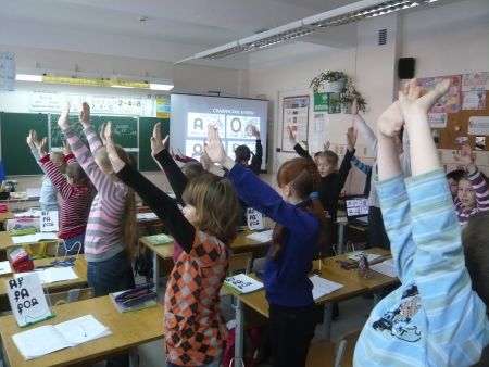 5. Ура – у солнца. Утреннее приветствие солнцу.