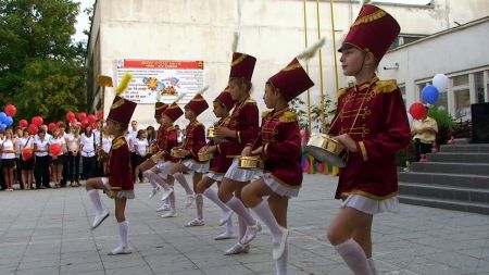 ФОТО 2. 1 сентября 2010 года.  