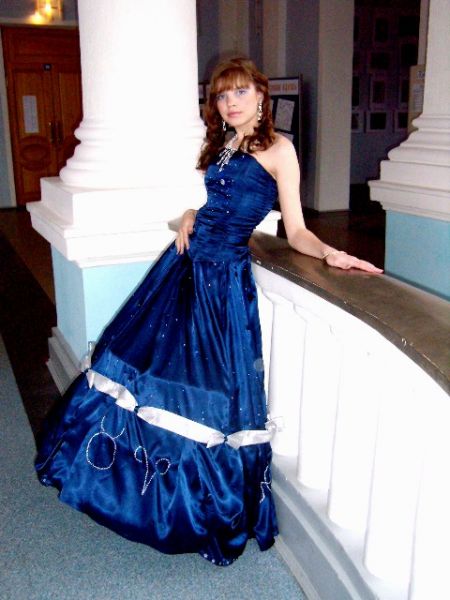 коллекция вечерних платьев