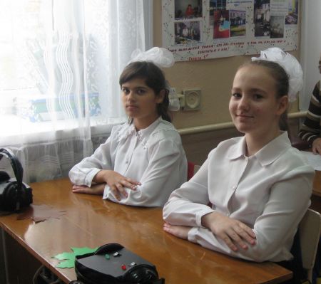 1.  Начало урока. Важны настрой и хорошее настроение.