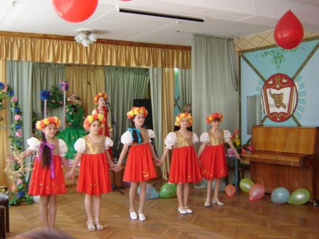 Фото 2. Нет на свете веселее русской народной песни.