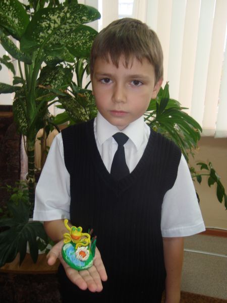 Фото 4. «Царевна – лягушка». Васильев Дима  сам вылепил свою царевну – лягушку.