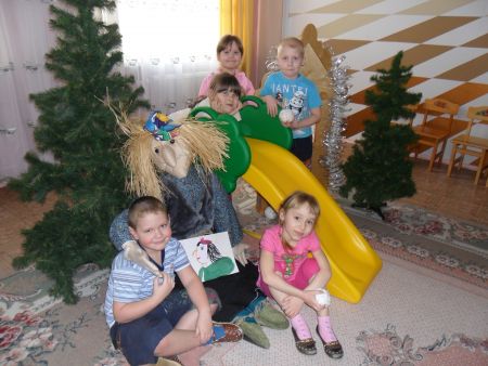 2. Хозяйка избушки на куриных ножках