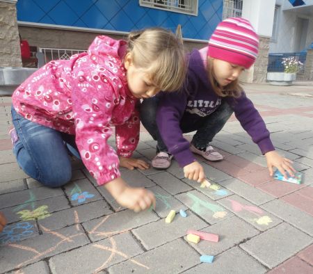 Разноцветные мелки