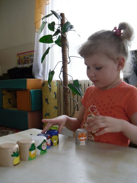 2.Своими руками мы изготовили различные виды театра