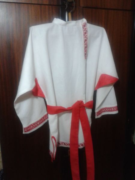 Русская рубашка, вышитая крестиком