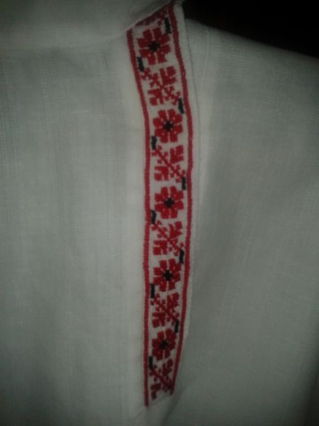 Русская рубашка, вышитая крестиком