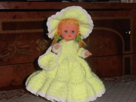 Платье для куклы