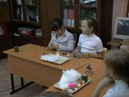 Юные мастерицы