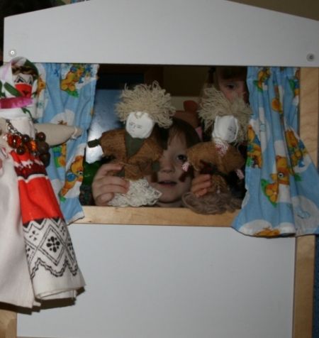 Фото 1. С куклами, сделанными своими руками, играть очень интересно.