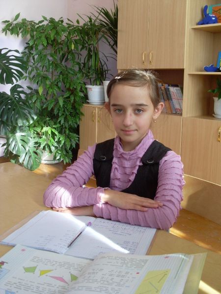 Макарова Елена