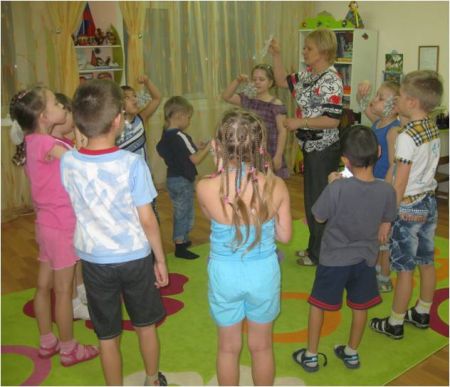 Игра с волшебными снежинками