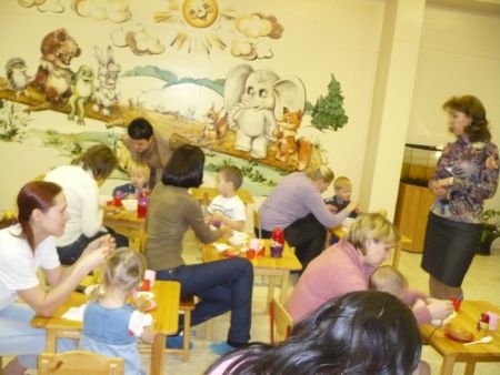 Занятия проводятся один раз в месяц в вечернее время