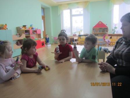 Фото 2. Игры с пальчиковыми куклами