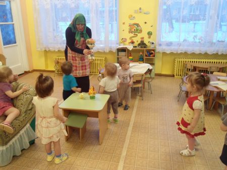 Фото 1. Развлечение &laquo;В гостях у бабушки&raquo;