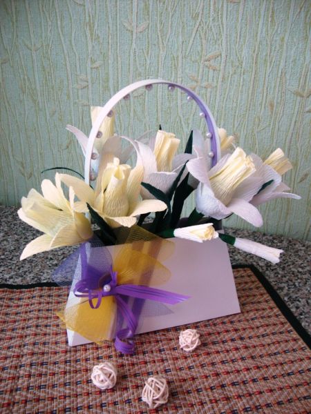 Букет из конфет «Дарю настроение!..» в технике «Sweet – art»