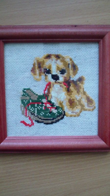 Вышивка «Щенок с ботинком»