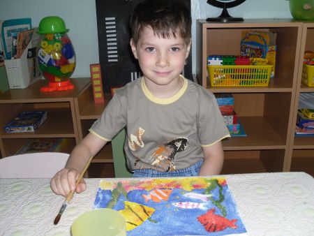 Автор со своей работой.