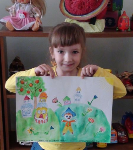 Автор со своей работой.