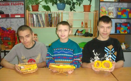 Фото 3. «Угощения для Петрушки»