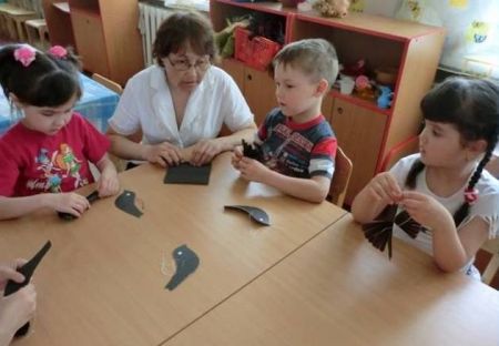 Фото 4. Творческий кружок по изготовлению чудесных поделок из бумаги.