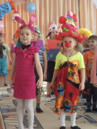 Фото 1. Все костюмы хороши