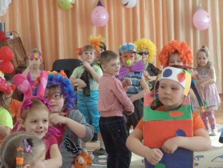 Фото № 2. Веселый танец «Рам-зам-зам»