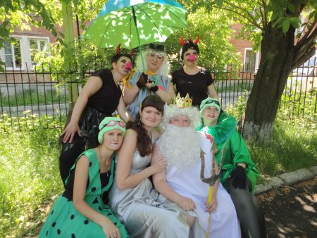 Фото 4. Наши артисты так хороши – зрители хлопали им от души!