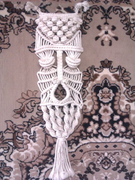 Работа «Лесное эхо» в технике макраме