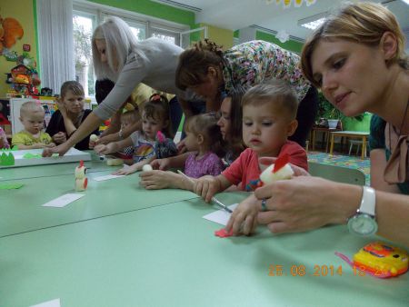 Фото 2. Заседание маминого клуба «Вышла курочка гулять» 